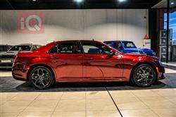 کرایسلەر 300